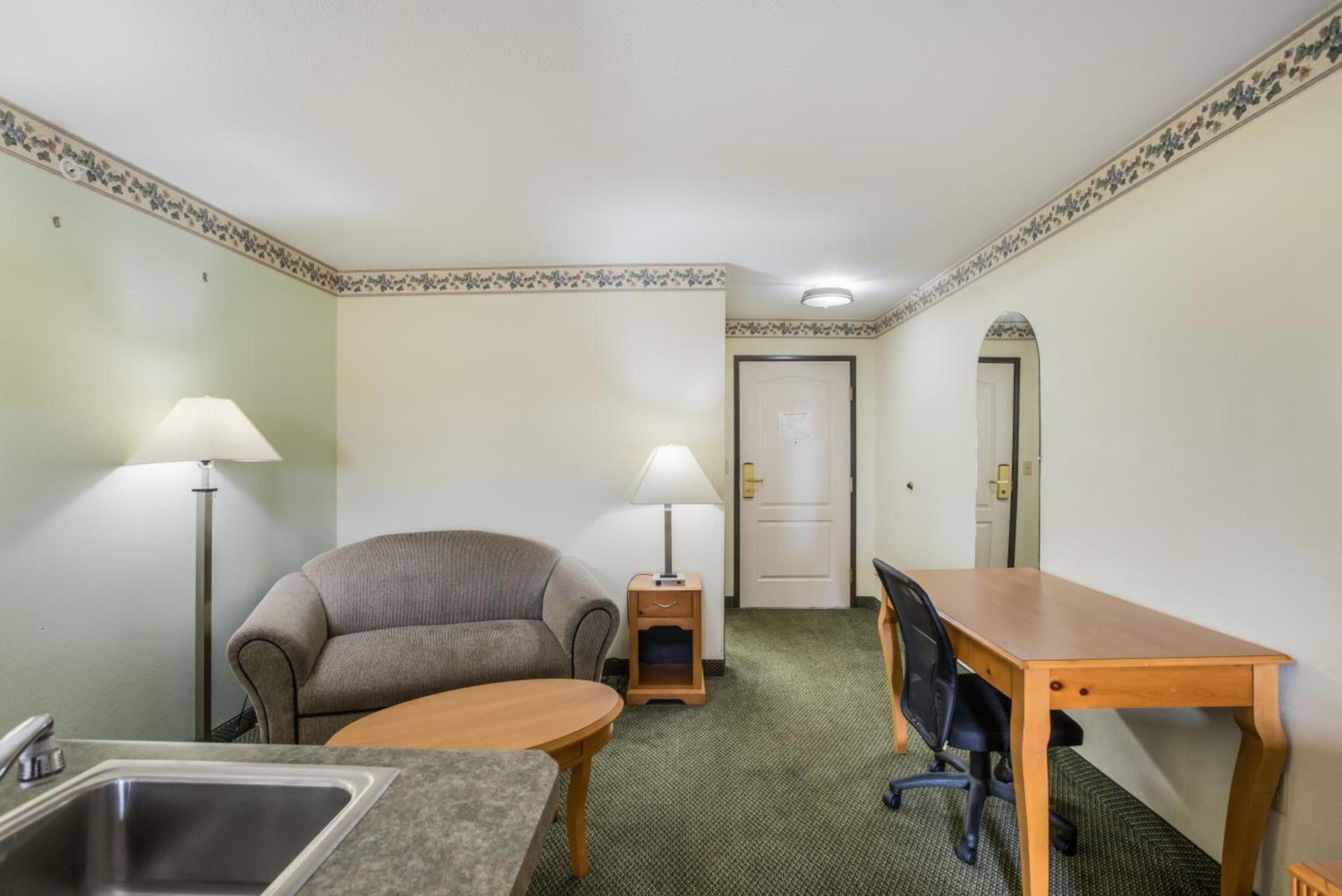 Americas Best Value Inn Three Rivers photo 29