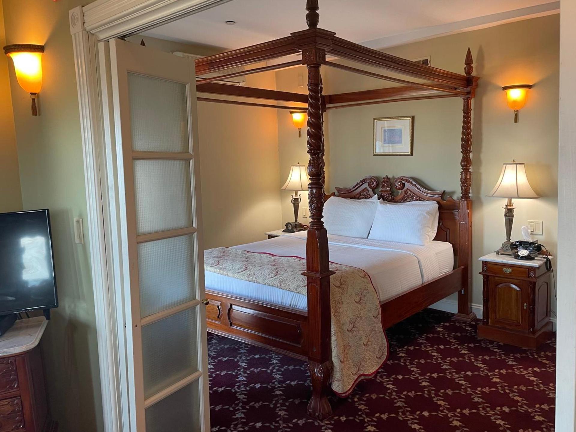 Laingdon Hotel photo 14