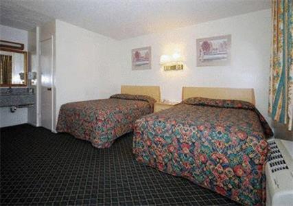 Riverside Inn & Suites photo 12