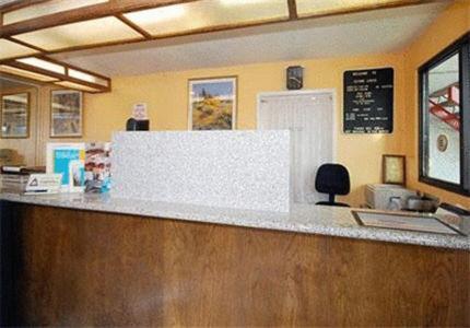 Riverside Inn & Suites photo 5