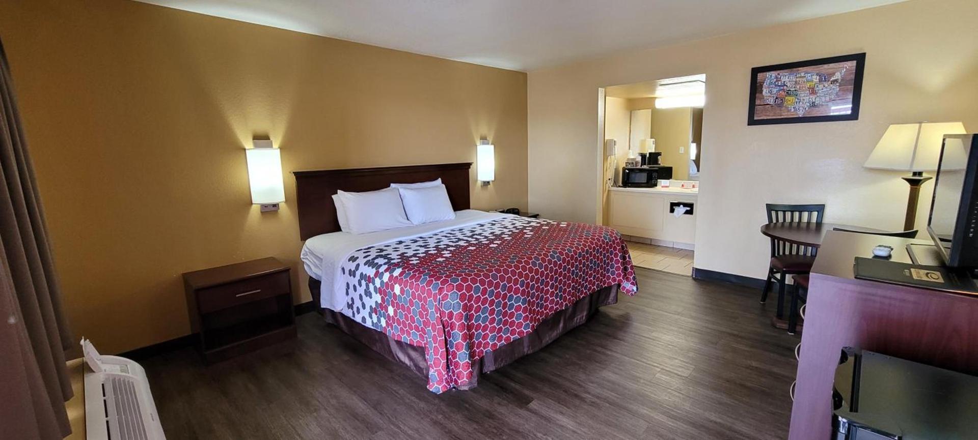 Econo Lodge McAlester photo 29