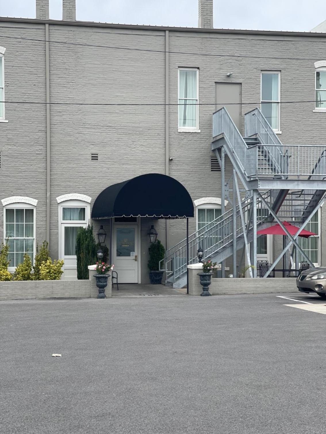 Meadows Hotel photo 10