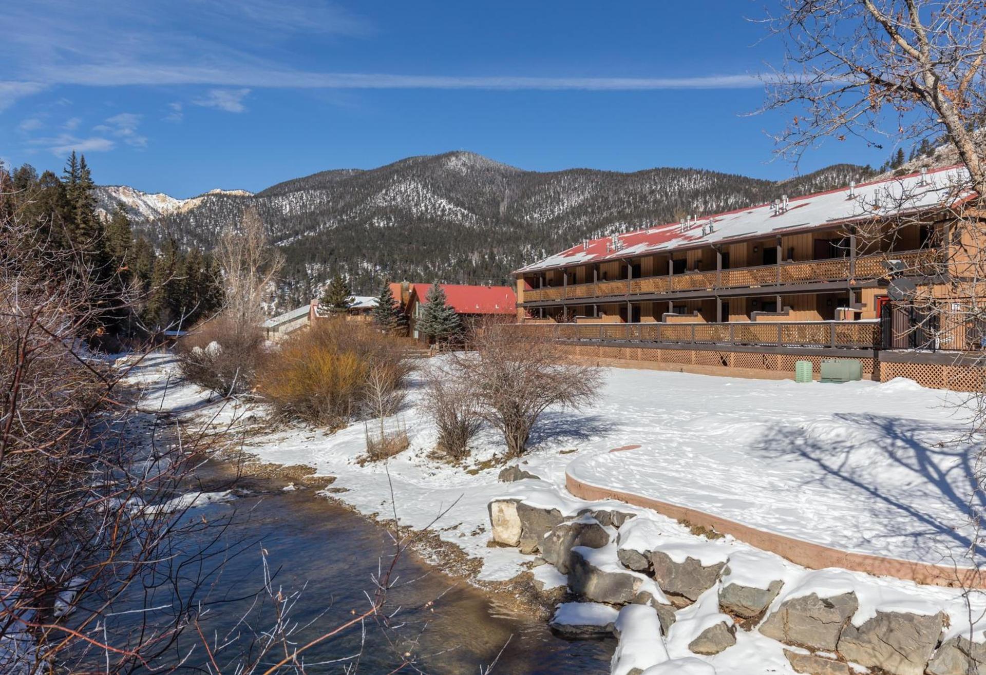 WorldMark Red River photo 31