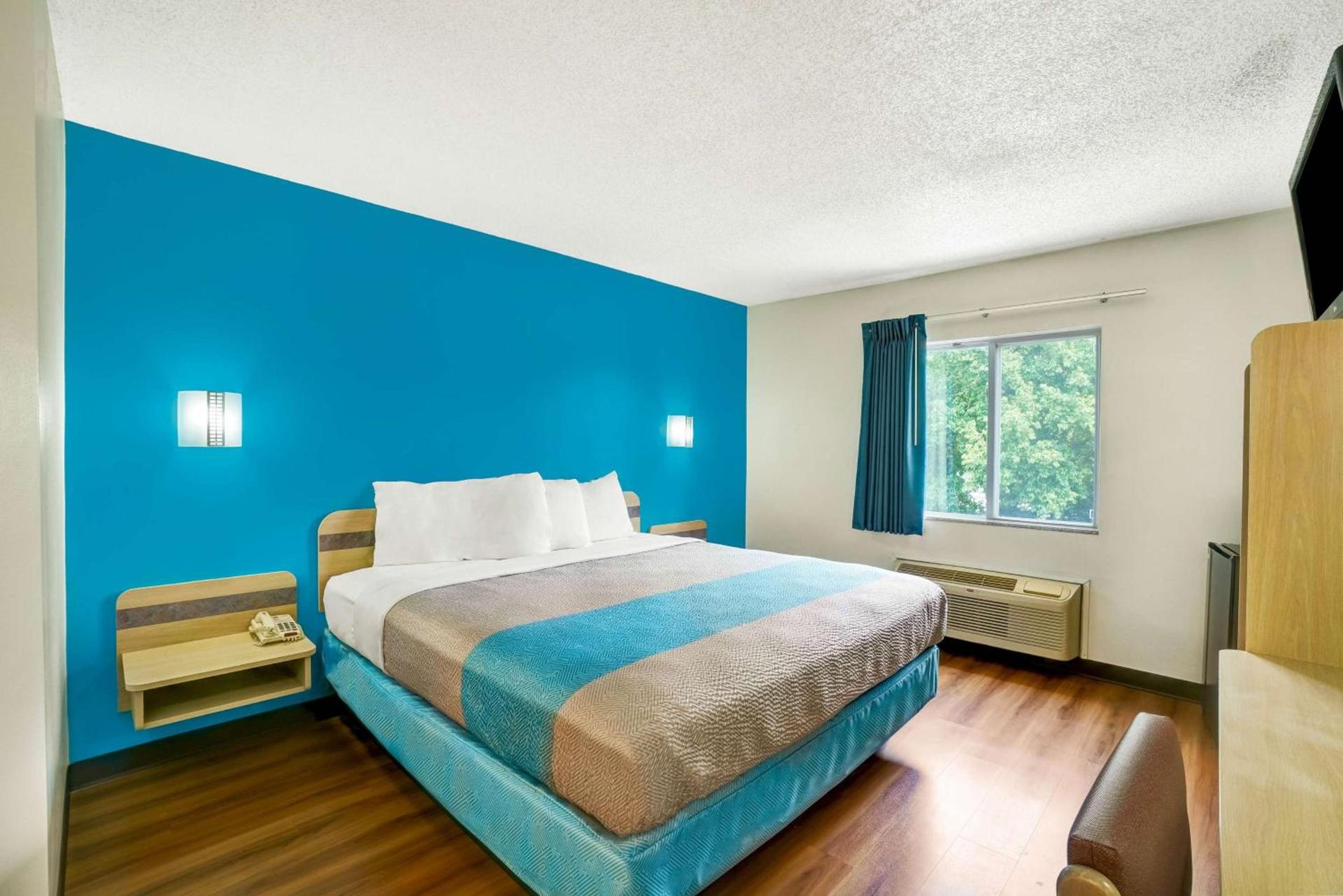 Motel 6-Gordonville, PA - Lancaster PA photo 13