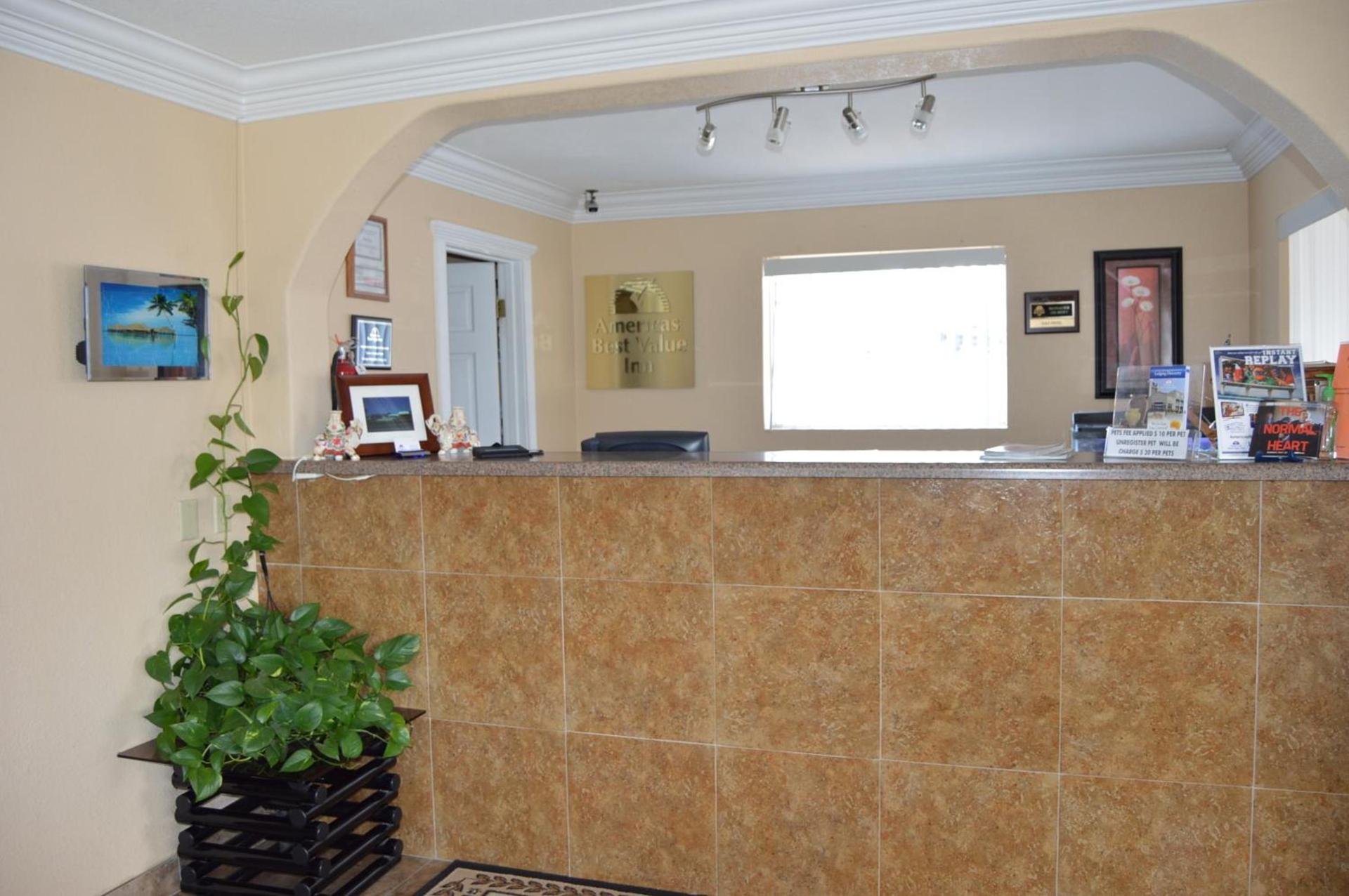 Americas Best Value Inn Gainesville TX photo 4