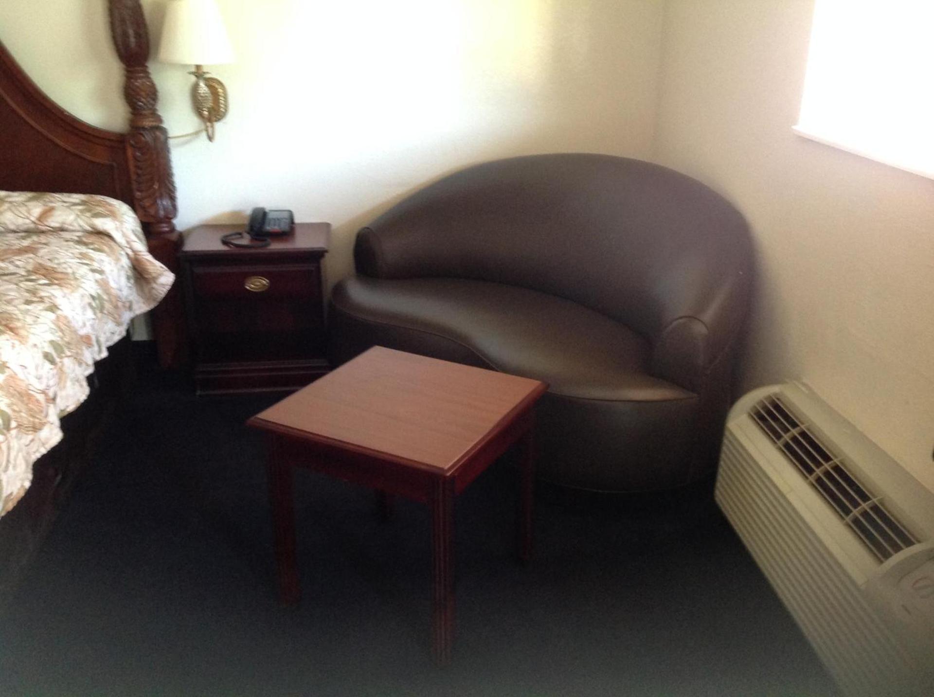 Summit Inn - Dayton photo 10