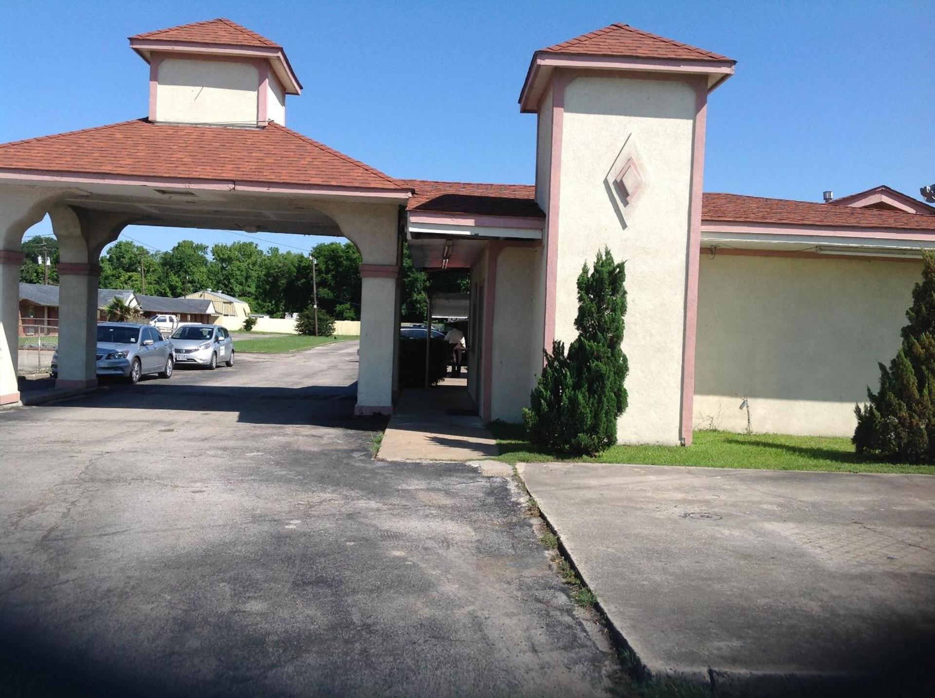 Summit Inn - Dayton photo 12
