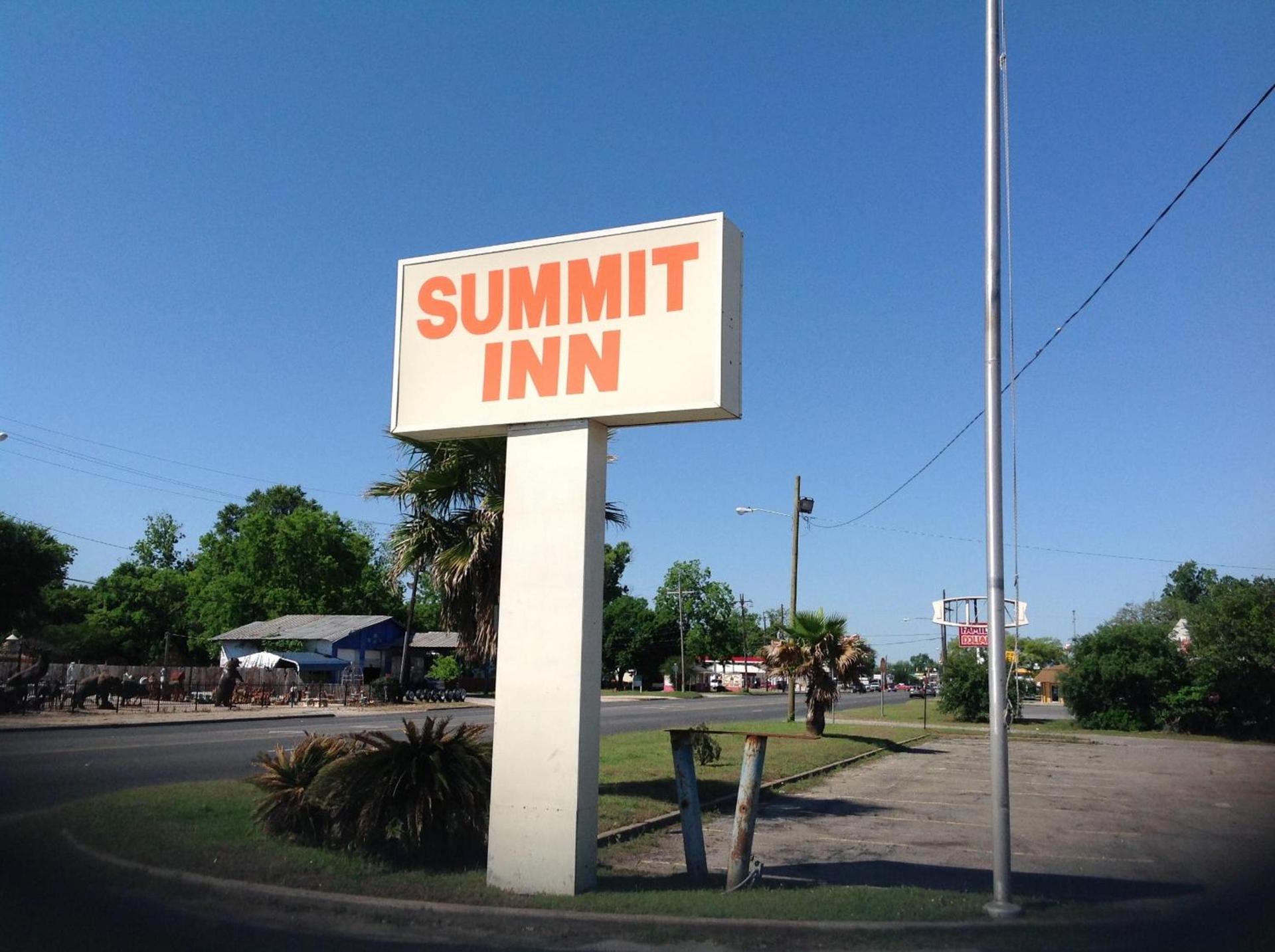 Summit Inn - Dayton photo 14