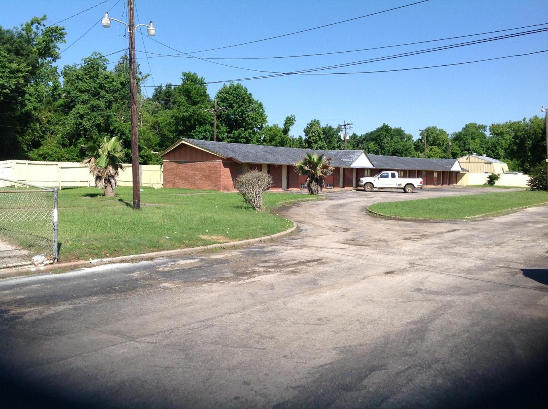 Summit Inn - Dayton photo 17