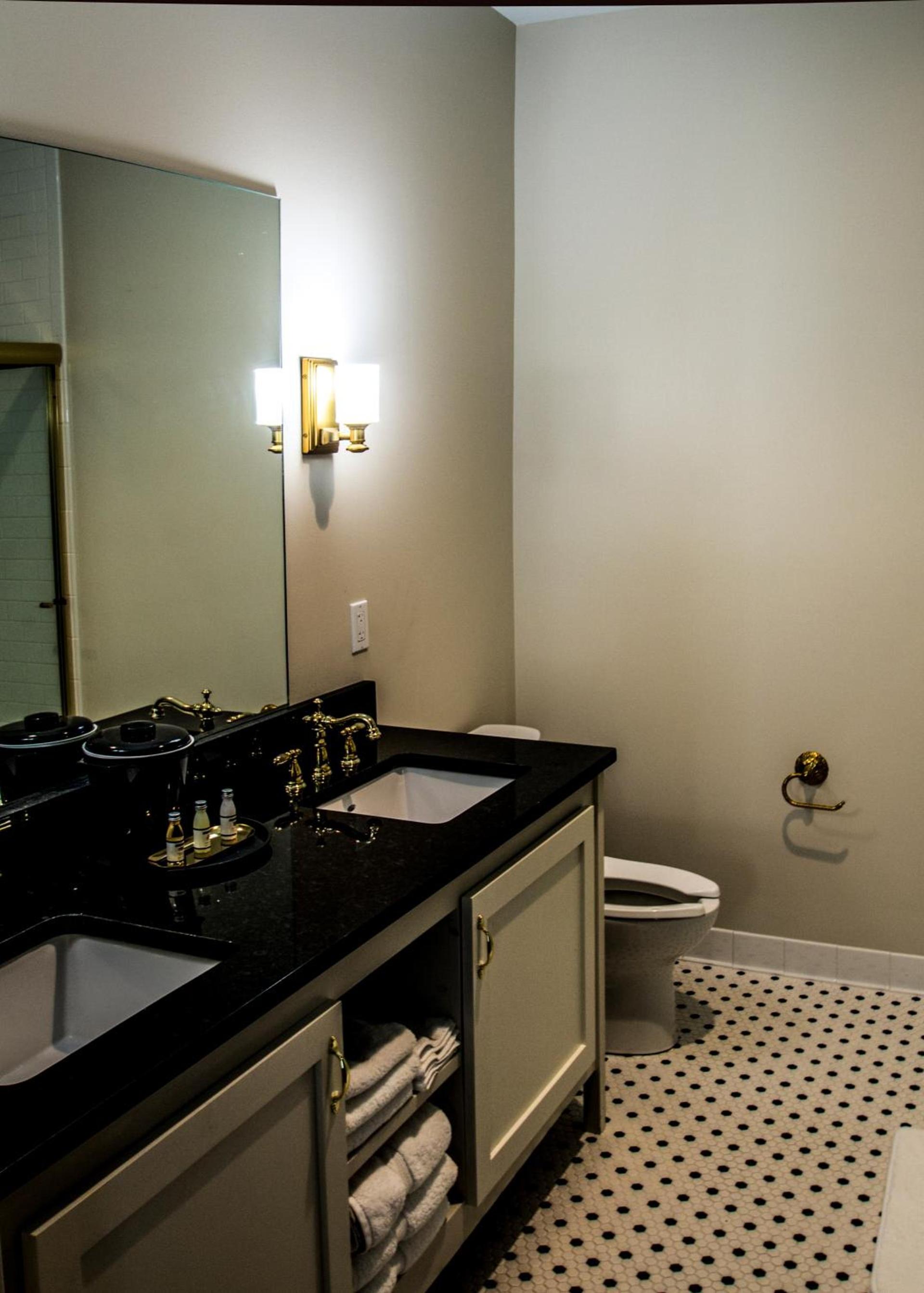 Meadows Hotel photo 24