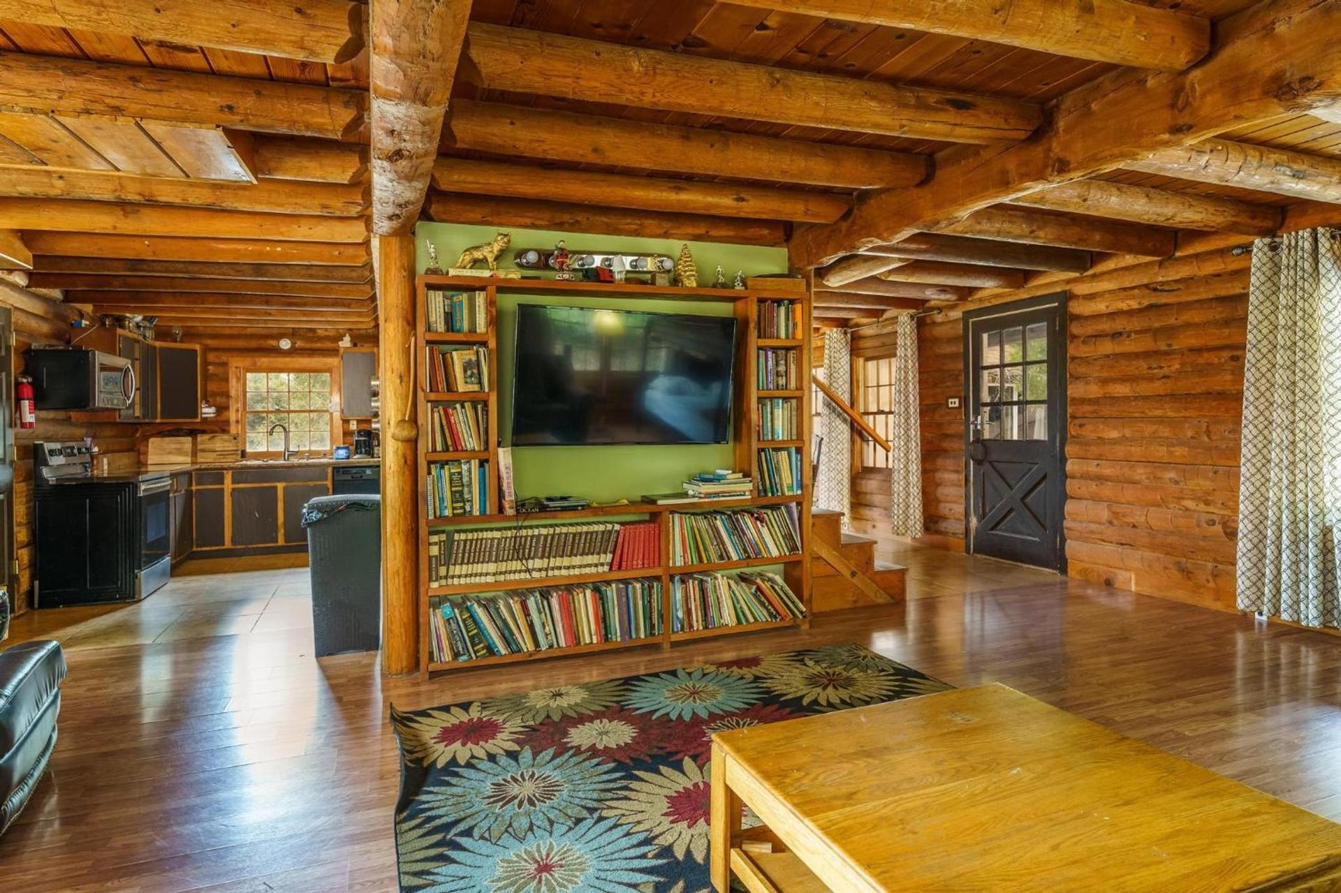 Mountain Trail Lodge and Vacation Rentals photo 50