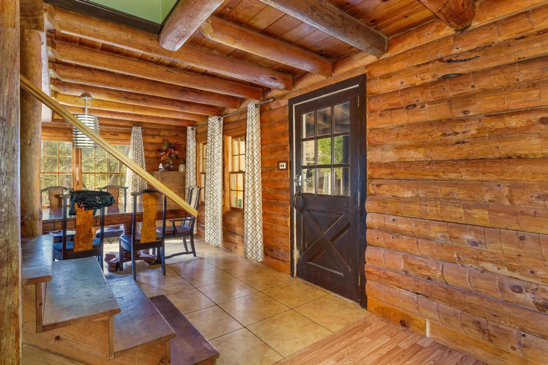 Mountain Trail Lodge and Vacation Rentals photo 55