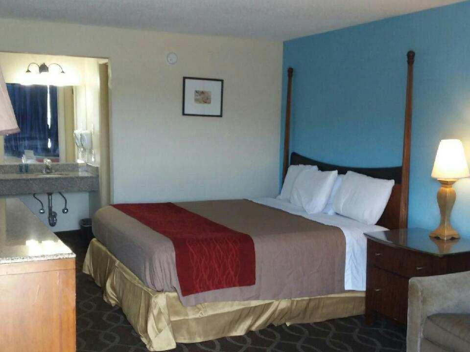 Travel Inn photo 13