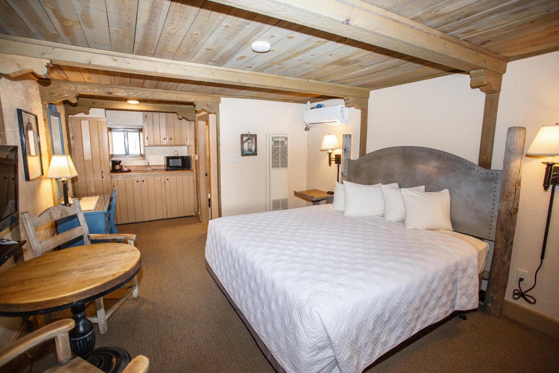 Chama Trails Motel photo 4