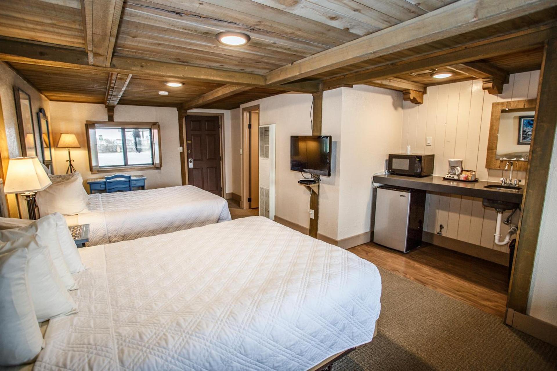 Chama Trails Motel photo 63