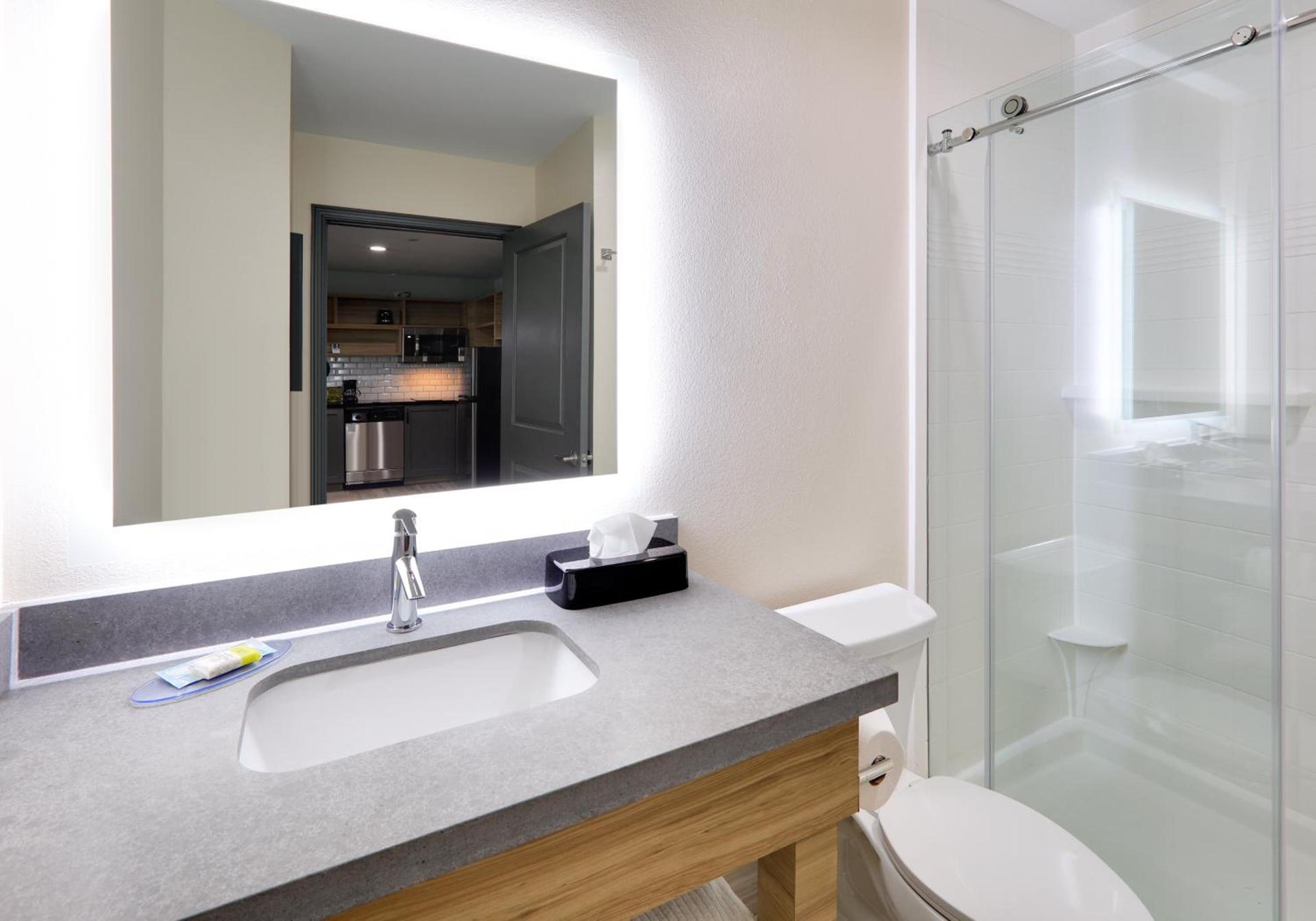 Candlewood Suites DFW West - Hurst by IHG photo 28
