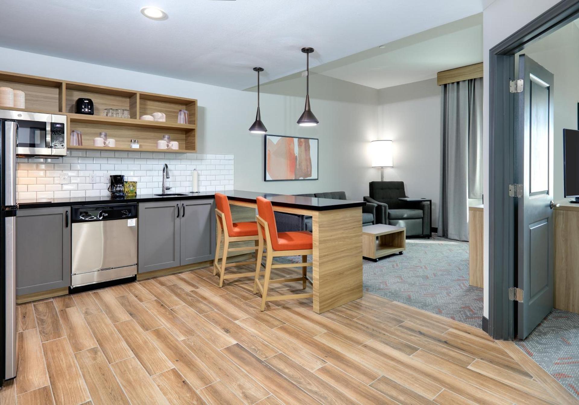 Candlewood Suites DFW West - Hurst by IHG photo 20