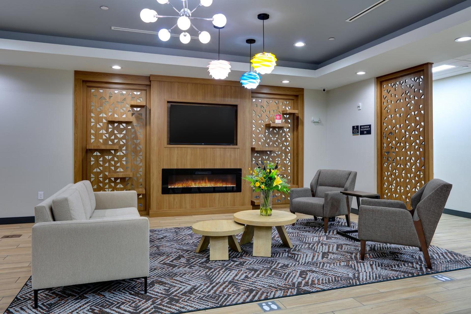 Candlewood Suites DFW West - Hurst by IHG photo 16
