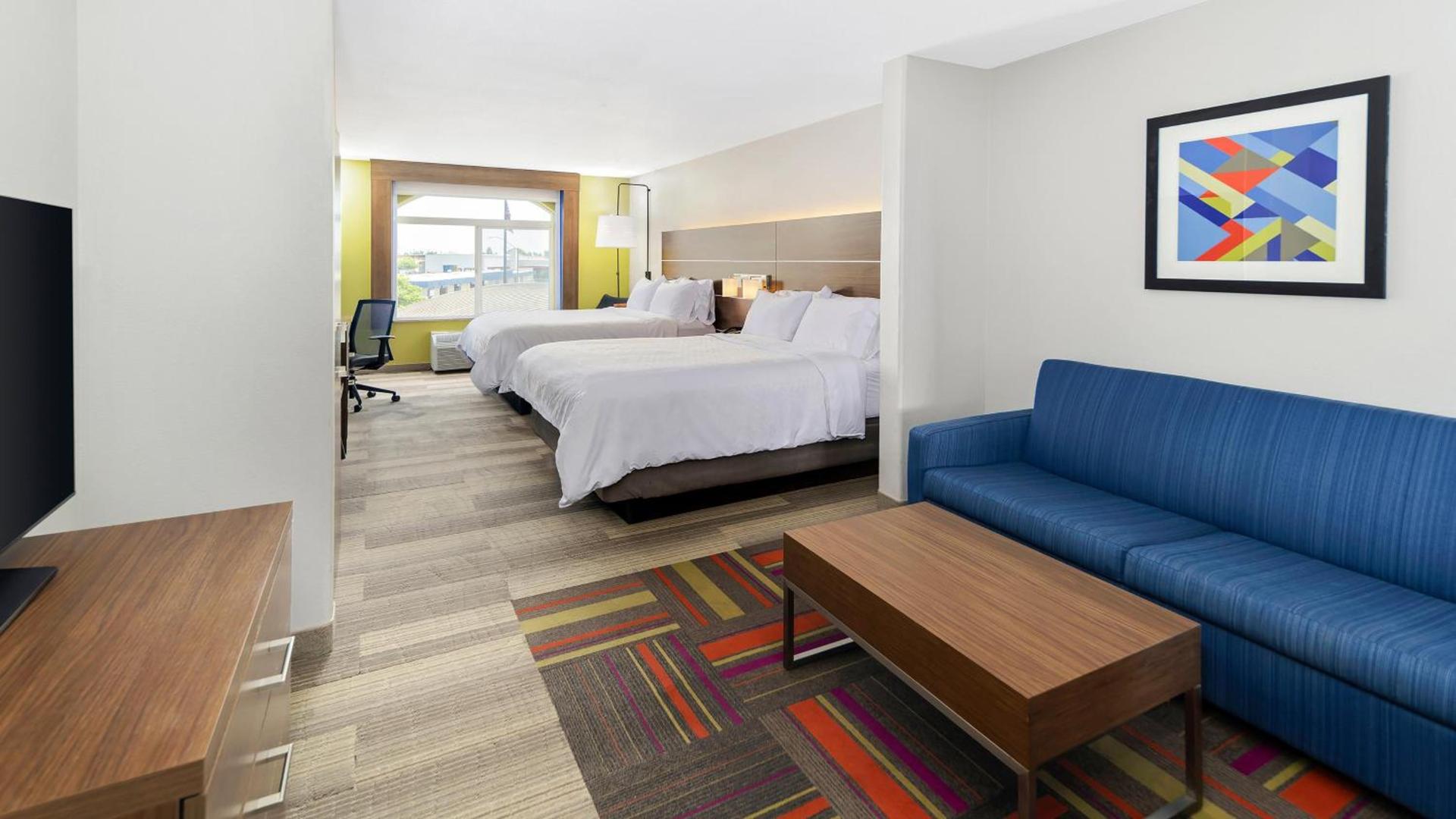 Holiday Inn Express & Suites Dinuba West by IHG photo 28