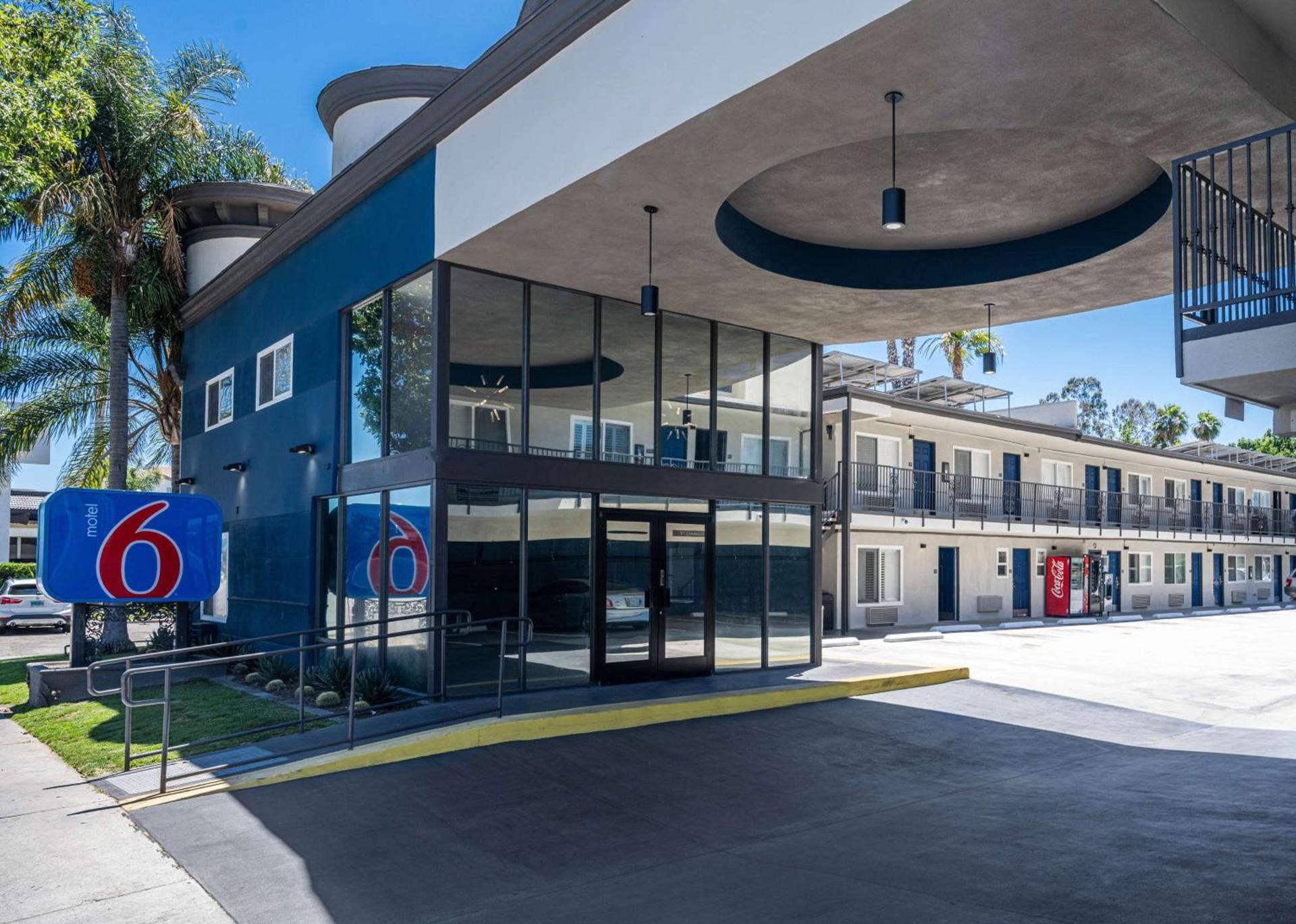 Motel 6-Anaheim, CA - Convention Center photo 1