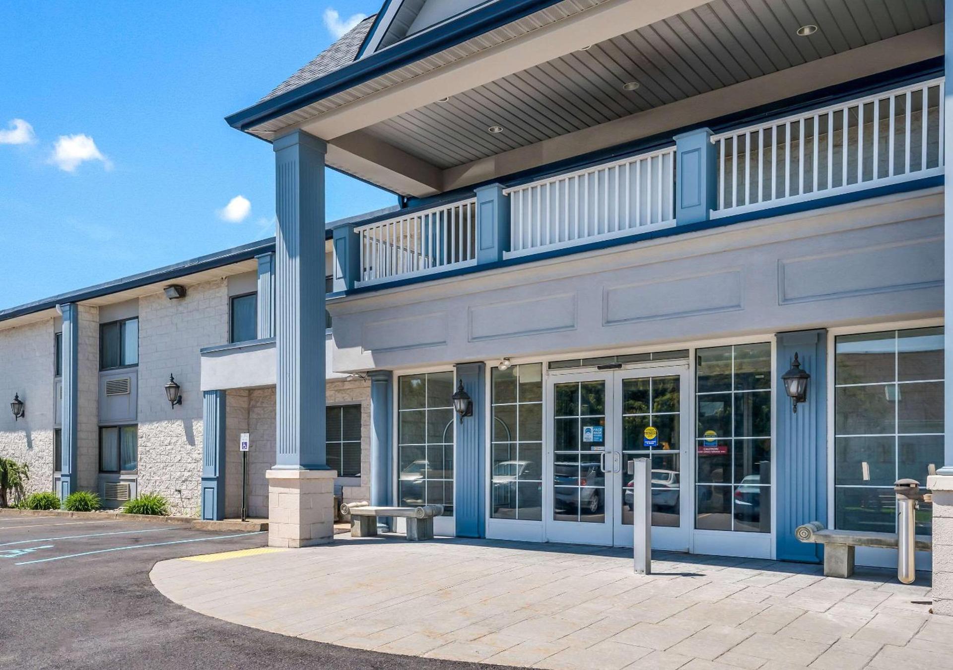Econo Lodge Quakertown photo 4