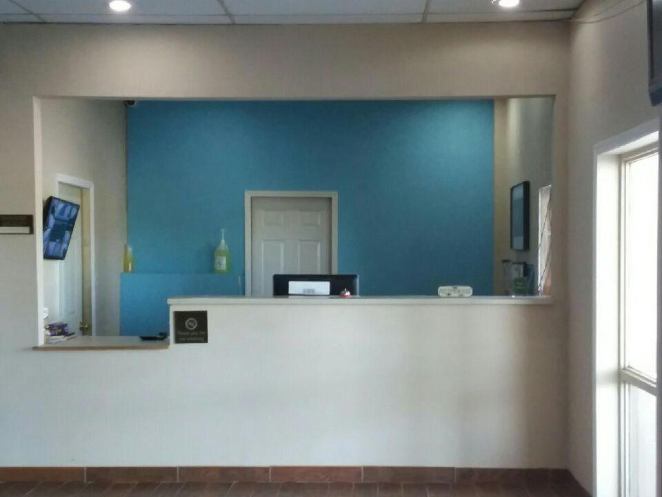 Travel Inn photo 10