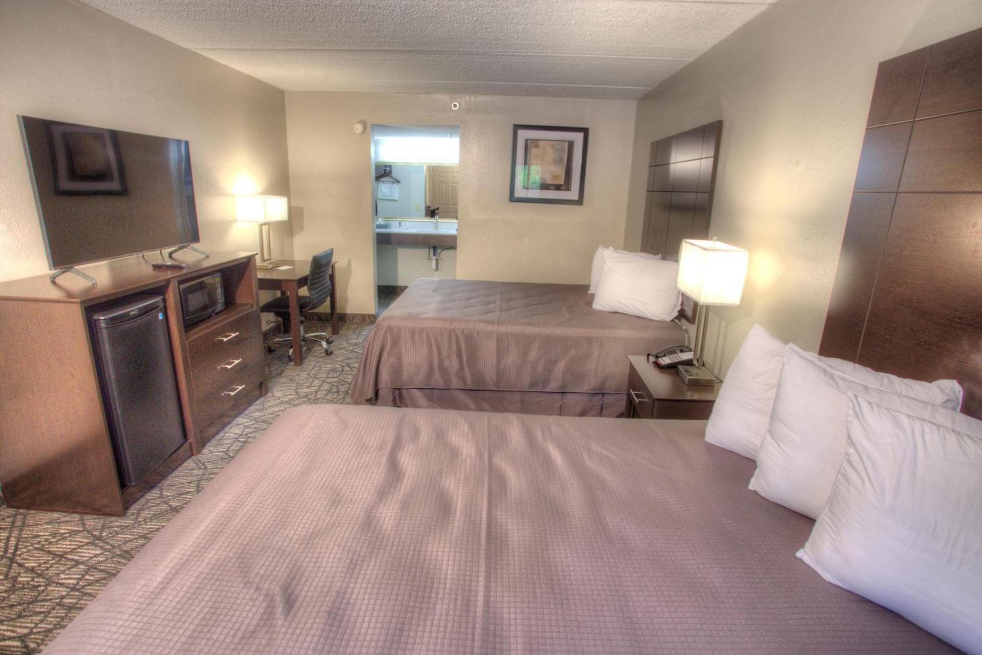 Econo Lodge Helen photo 17