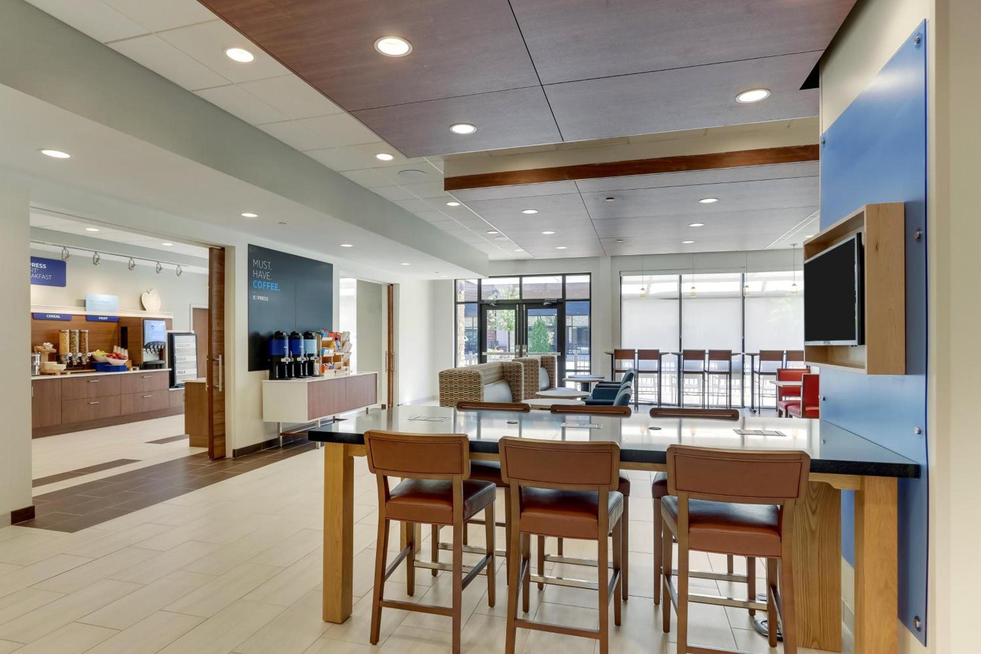 Holiday Inn Express & Suites - Winston - Salem SW - Clemmons by IHG photo 10
