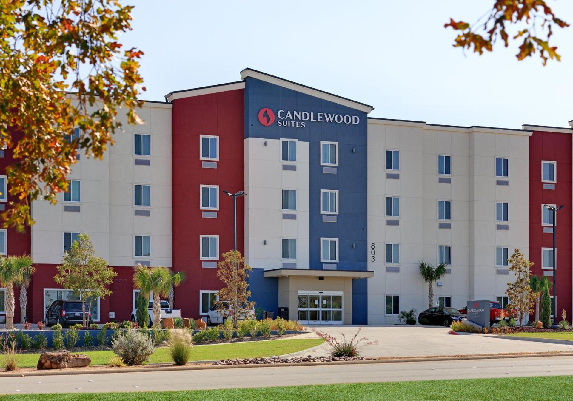 Candlewood Suites DFW West - Hurst by IHG photo 47