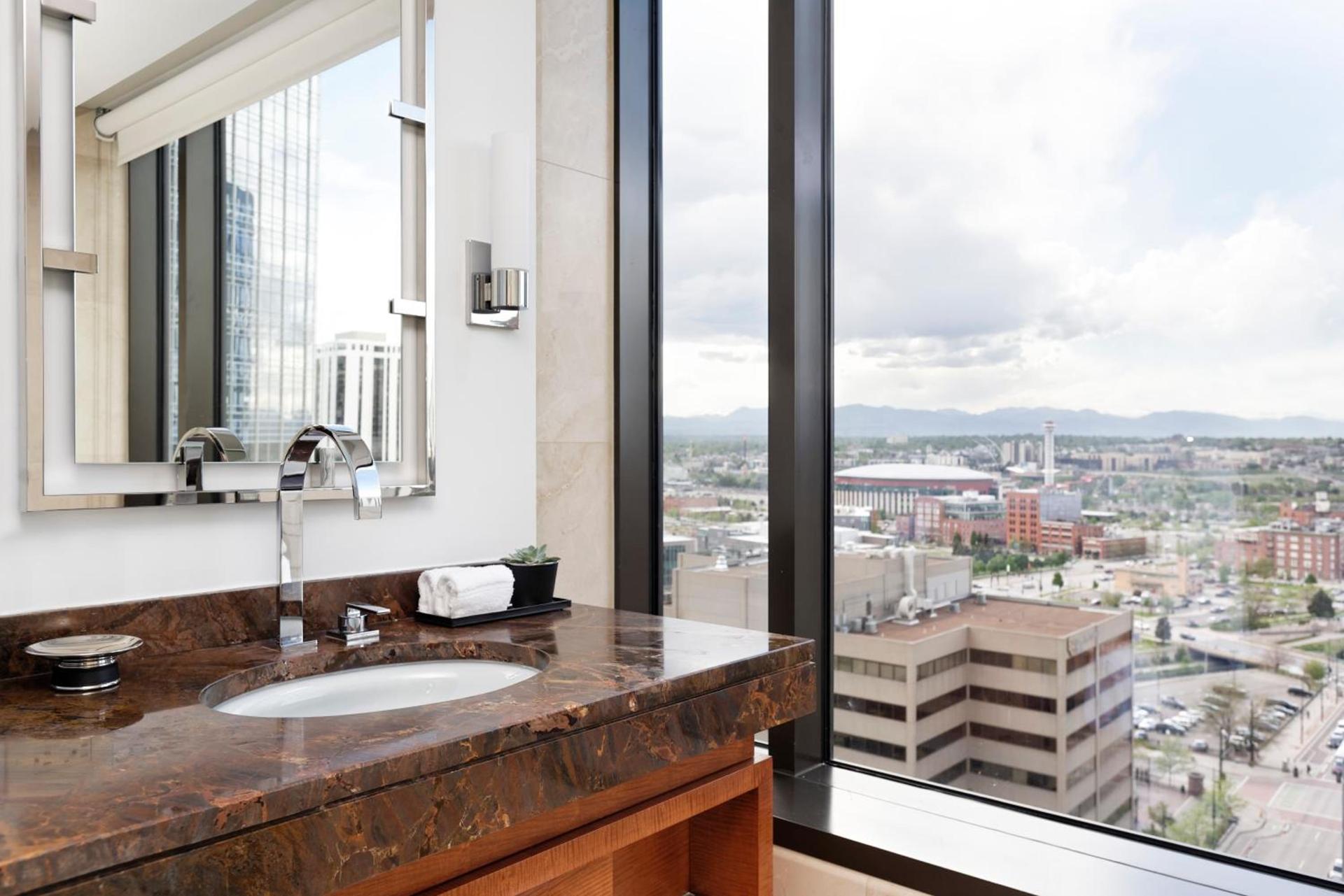 Four Seasons Hotel Denver photo 76