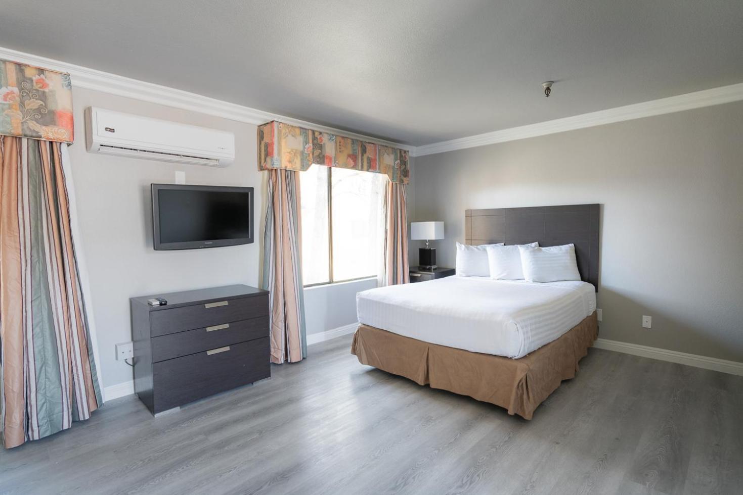 Alexis Park All Suite Resort photo 12