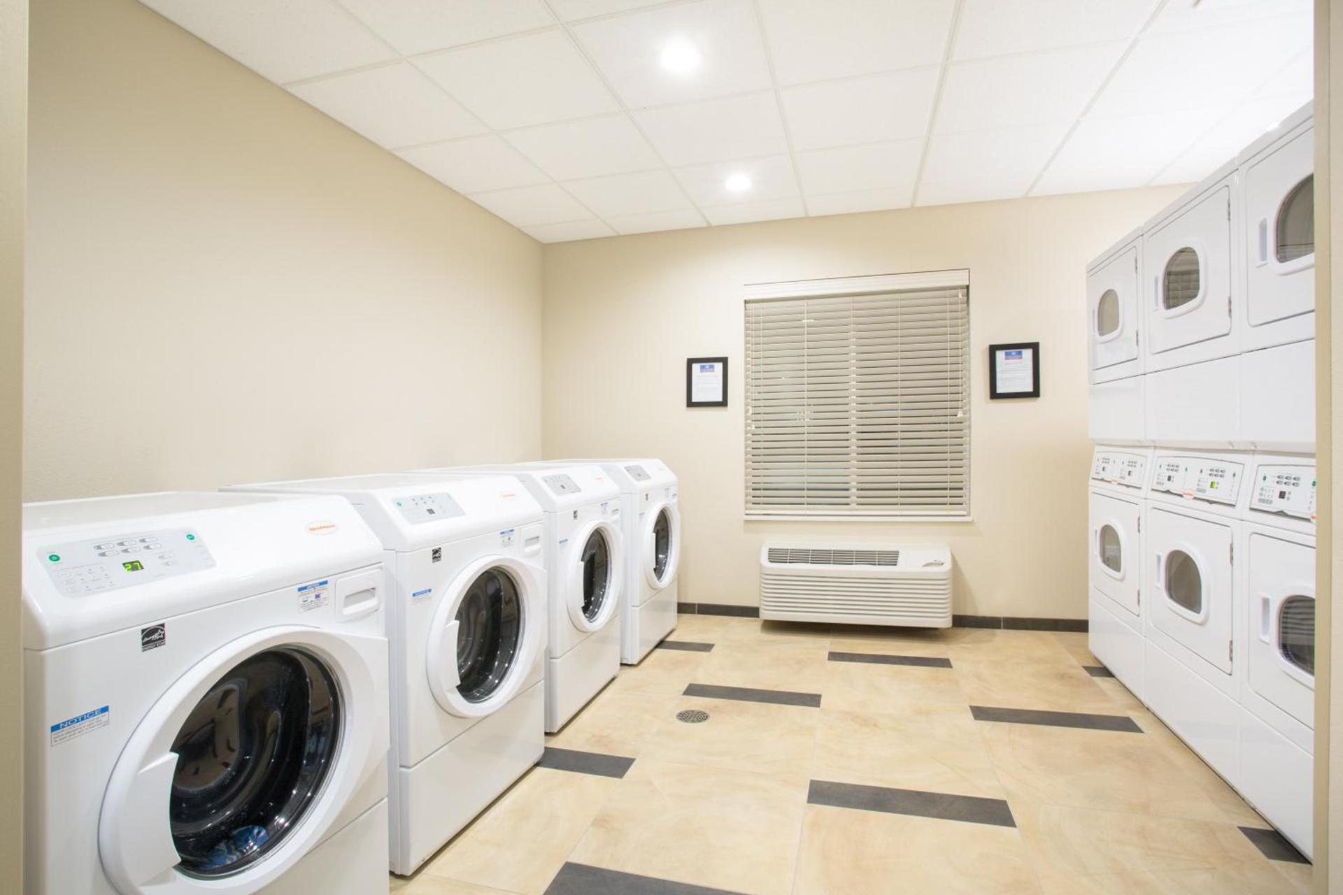 Candlewood Suites Longmont - Boulder Area by IHG photo 52