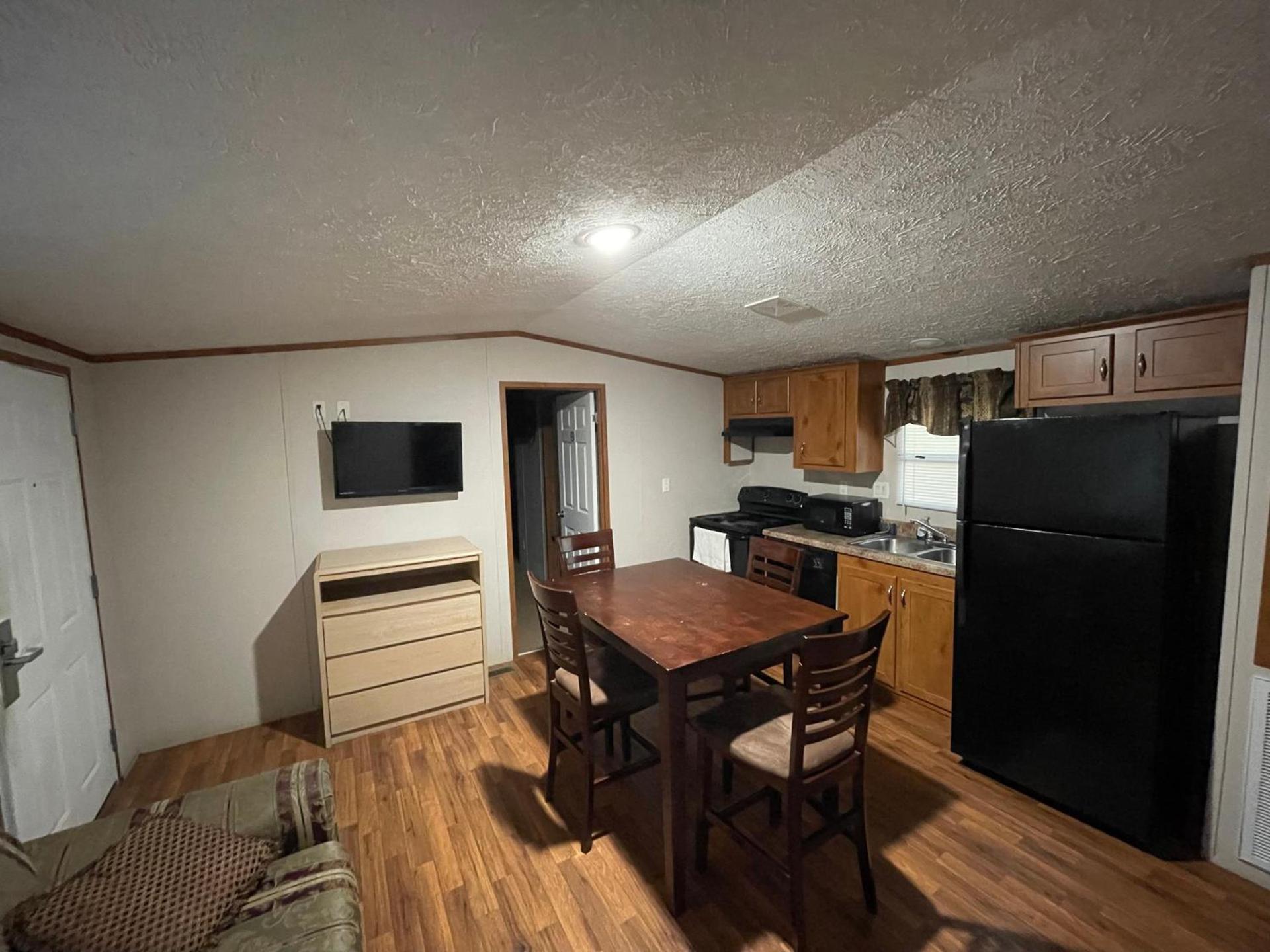 Cotulla Executive Inn photo 17