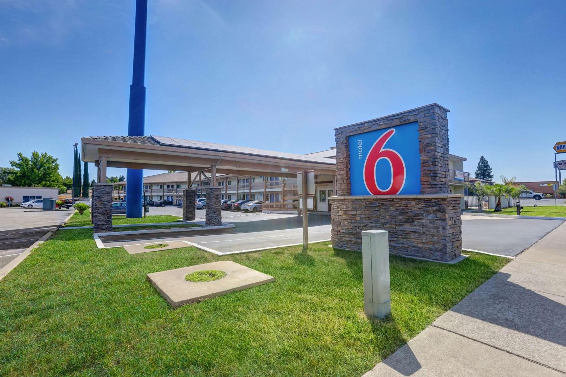 Motel 6-Anderson, CA - Redding Airport — hotel in Anderson