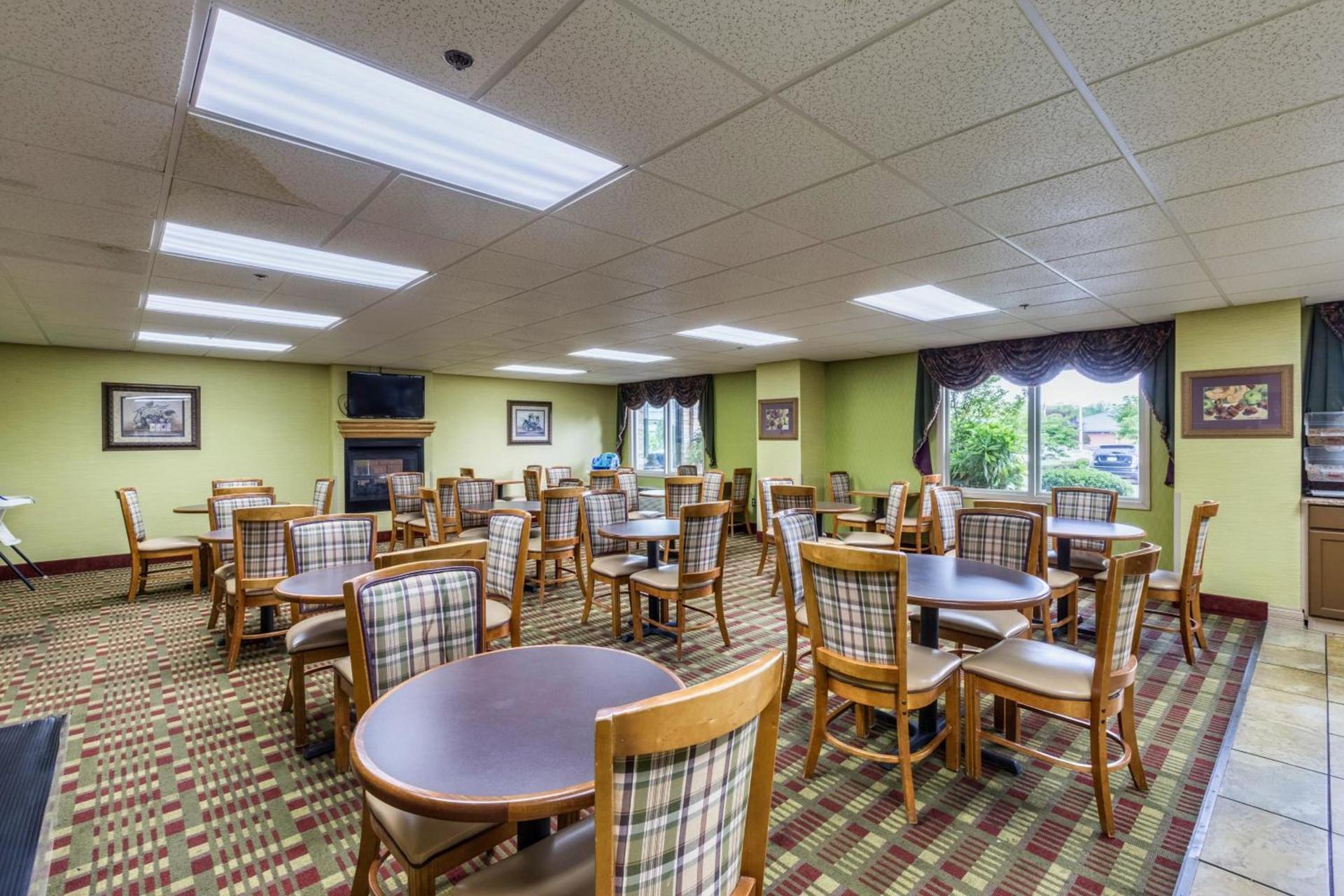 Park Grove Inn photo 16