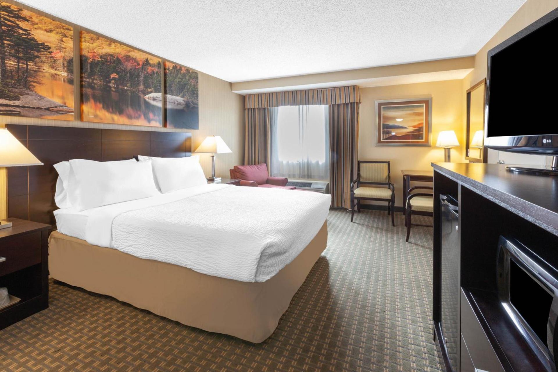 Days Inn by Wyndham Plattsburgh photo 13
