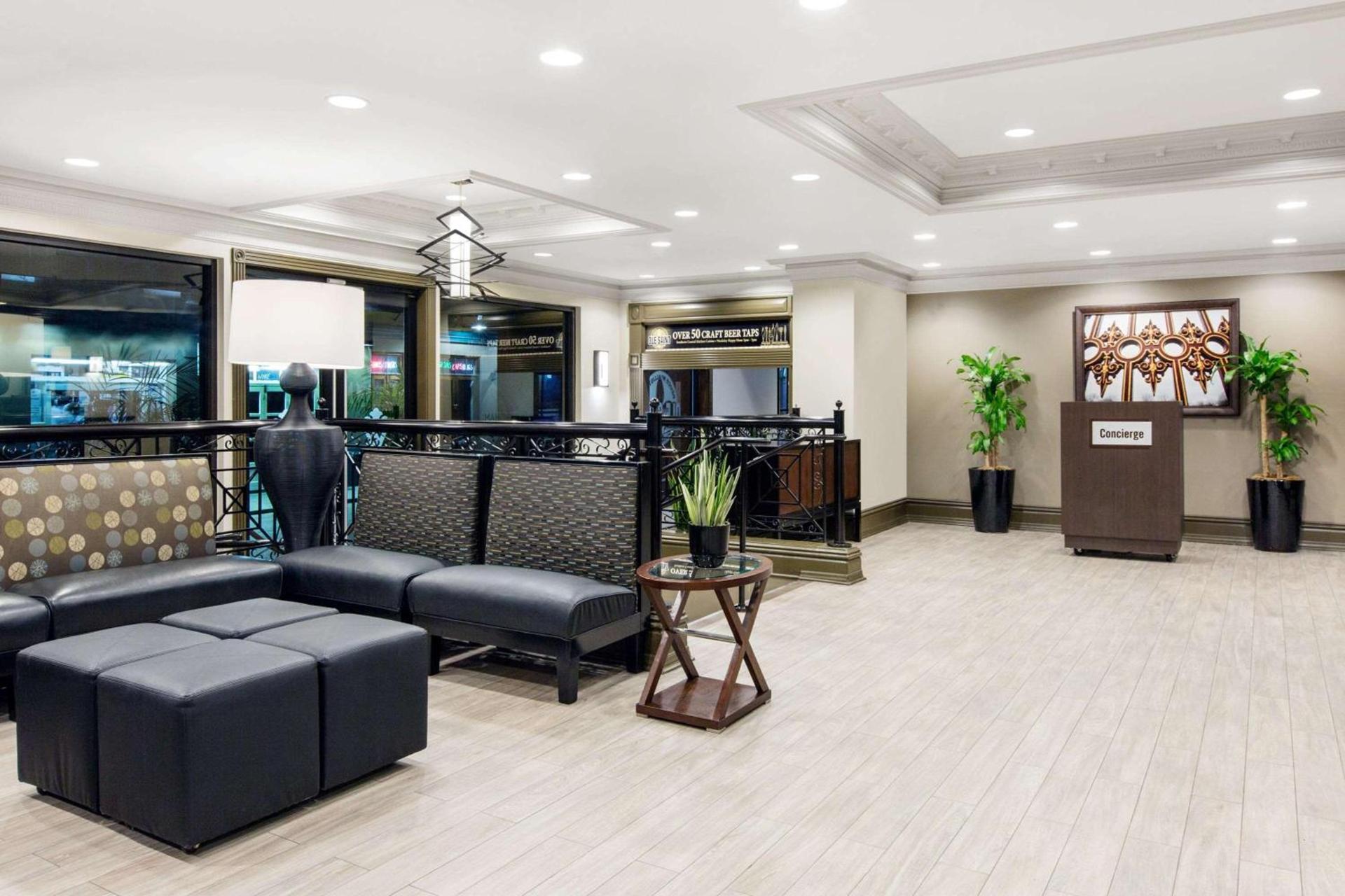 Wyndham New Orleans French Quarter photo 8