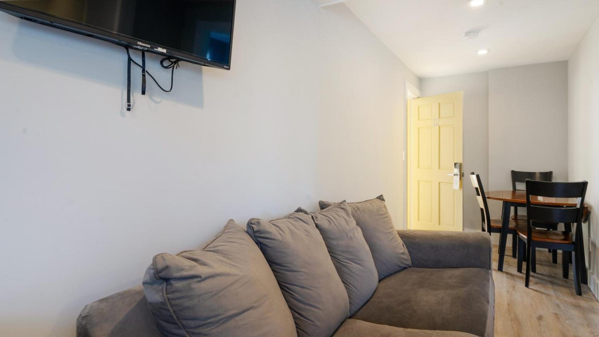 A Wave Inn - Montauk photo 30