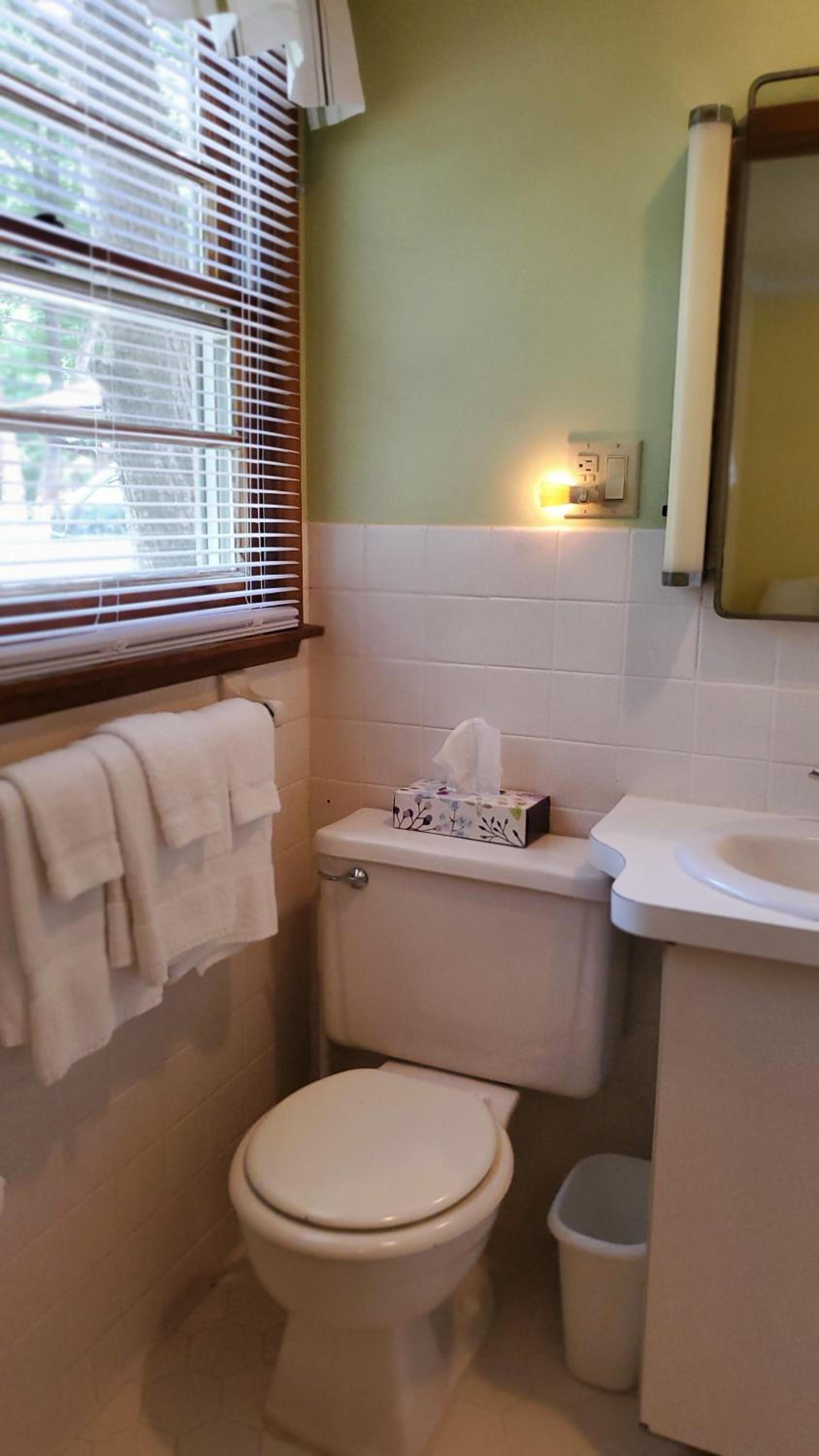 Cozy Creek Cottages photo 30