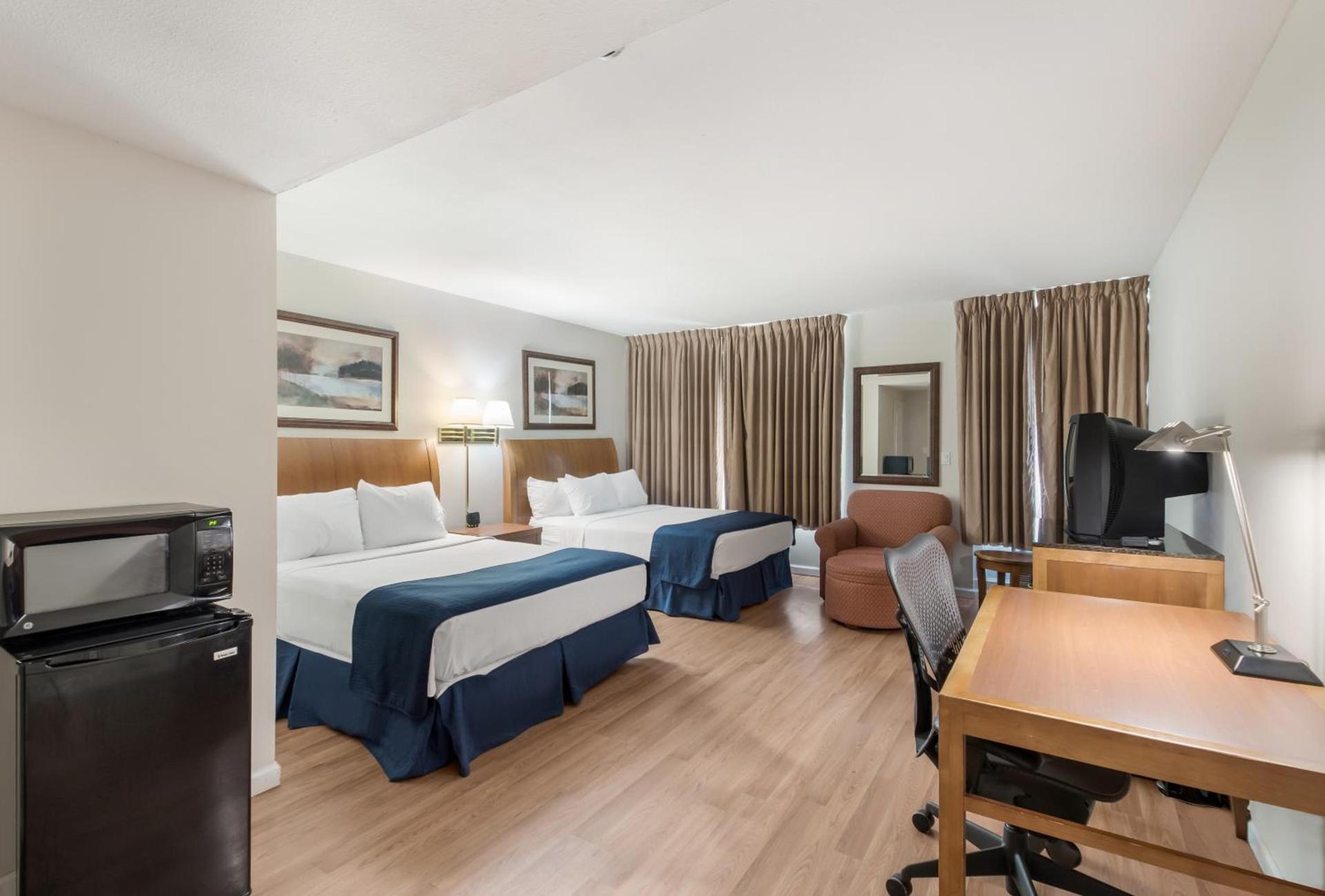 Americas Best Value Inn-Painted Post photo 21