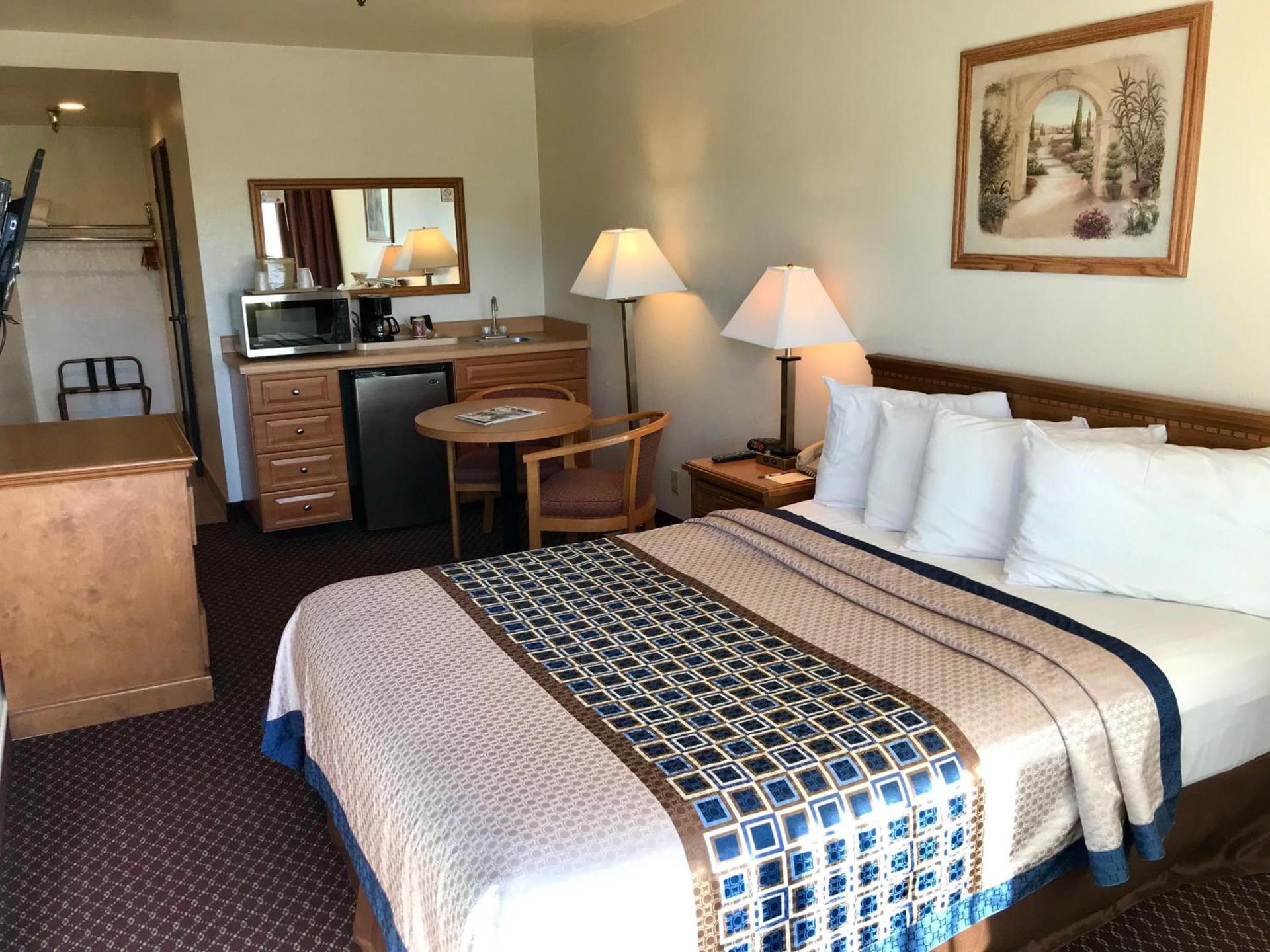 Oakridge Inn photo 15