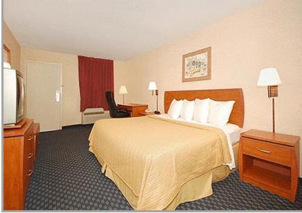 Greenville Inn & Suites photo 10