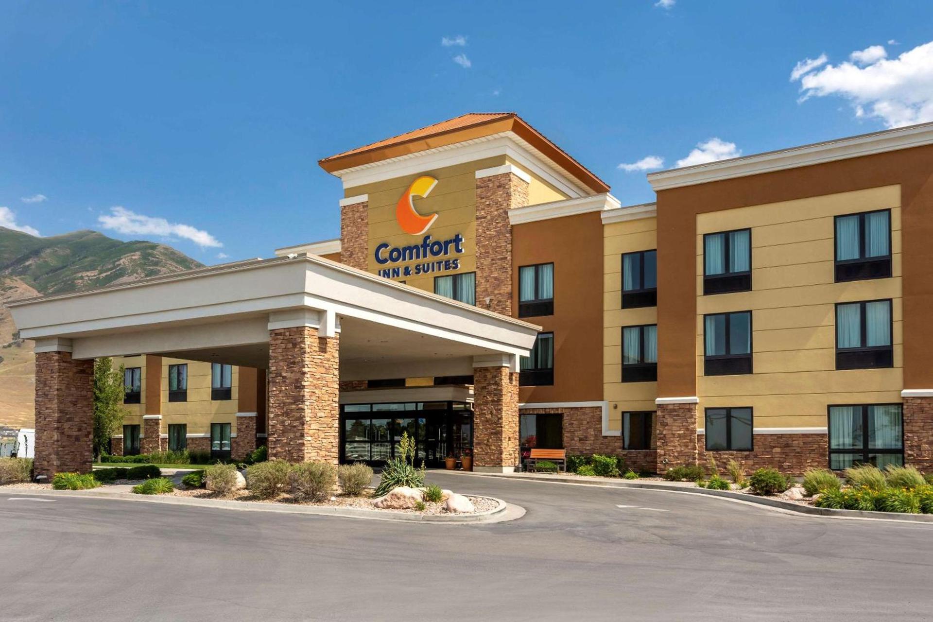 Comfort Inn & Suites Tooele-Salt Lake City photo 2