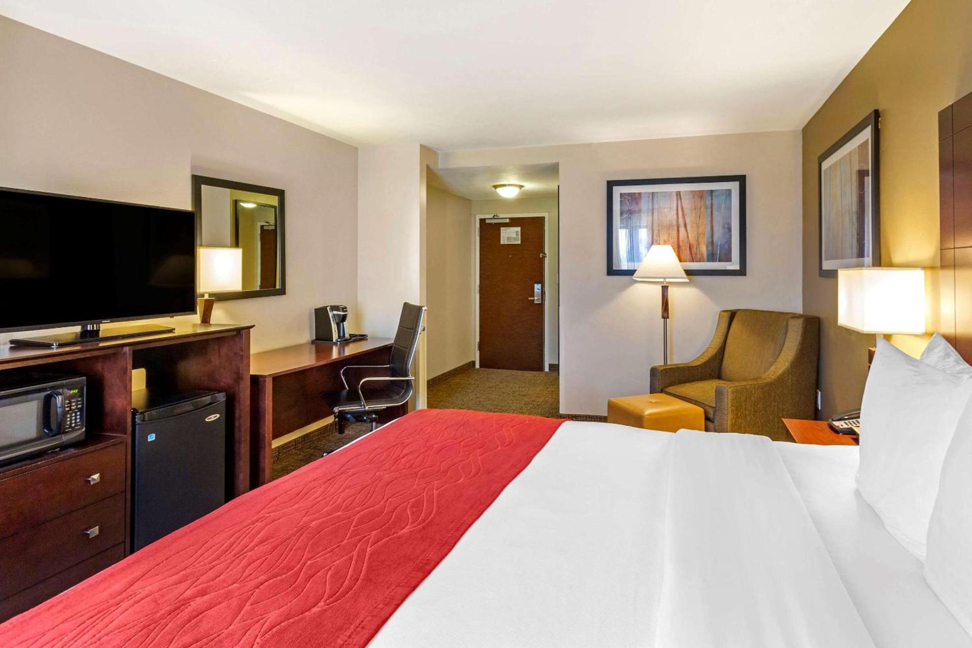 Comfort Inn & Suites Tooele-Salt Lake City photo 6