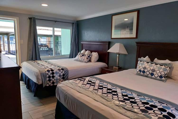 Sunset Beach Hotel photo 32