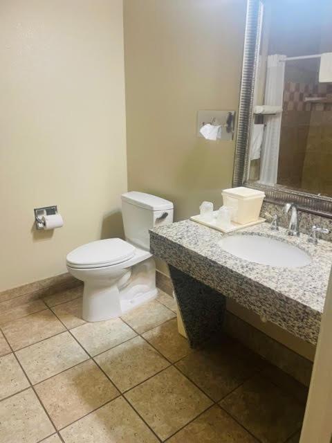 Comfort Inn Hebron-Lowell Area photo 52