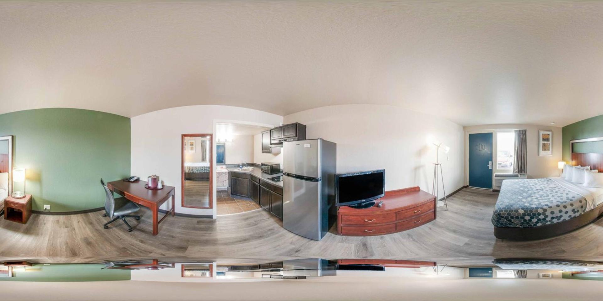 Suburban Studios Neenah-Appleton photo 41