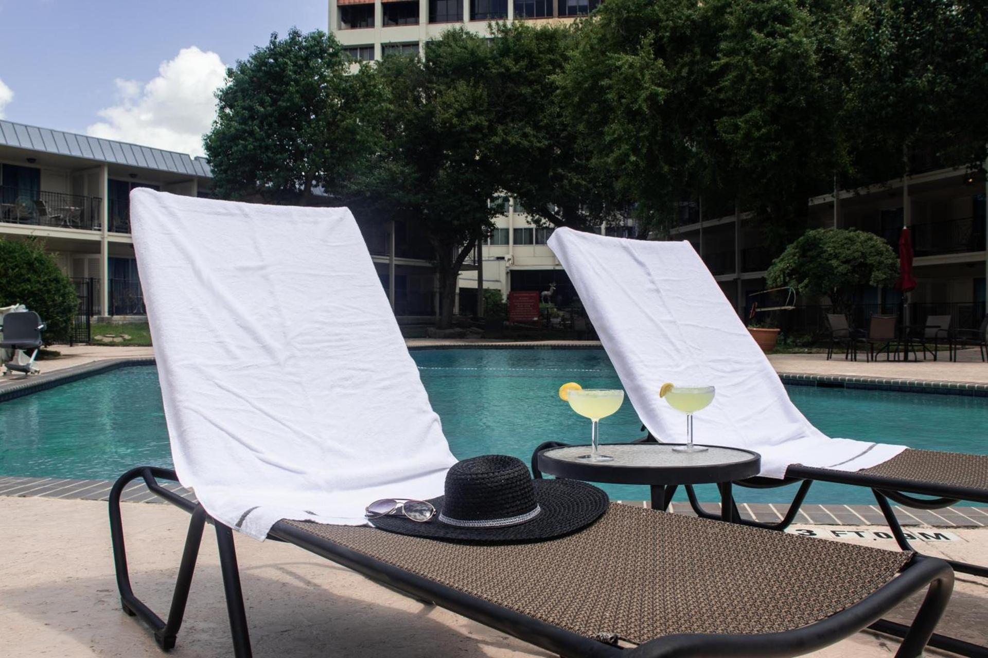 Wyndham Houston near NRG Park - Medical Center photo 4
