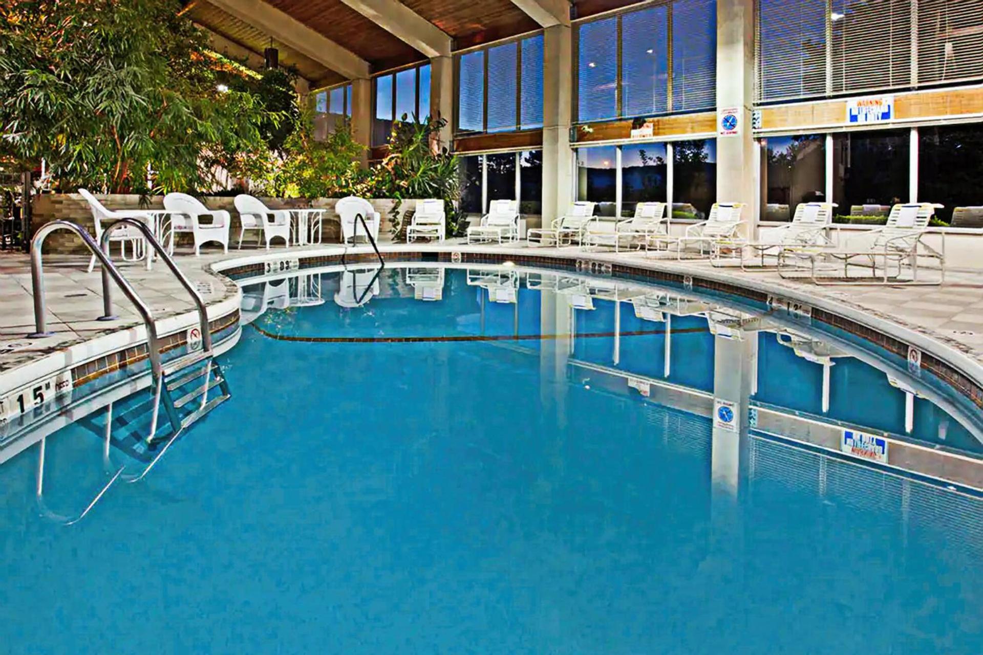 Days Inn by Wyndham Warren photo 14