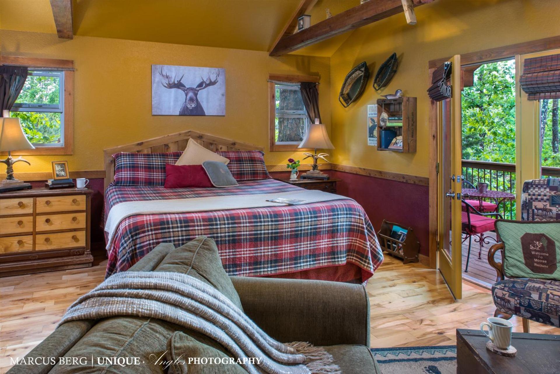 Eureka Sunset Cabins photo 18